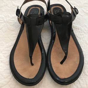 b.o.c woman’s sandals